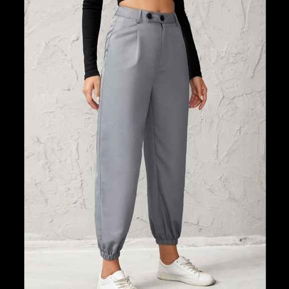 Grey jogger pants - Picture 1 of 3